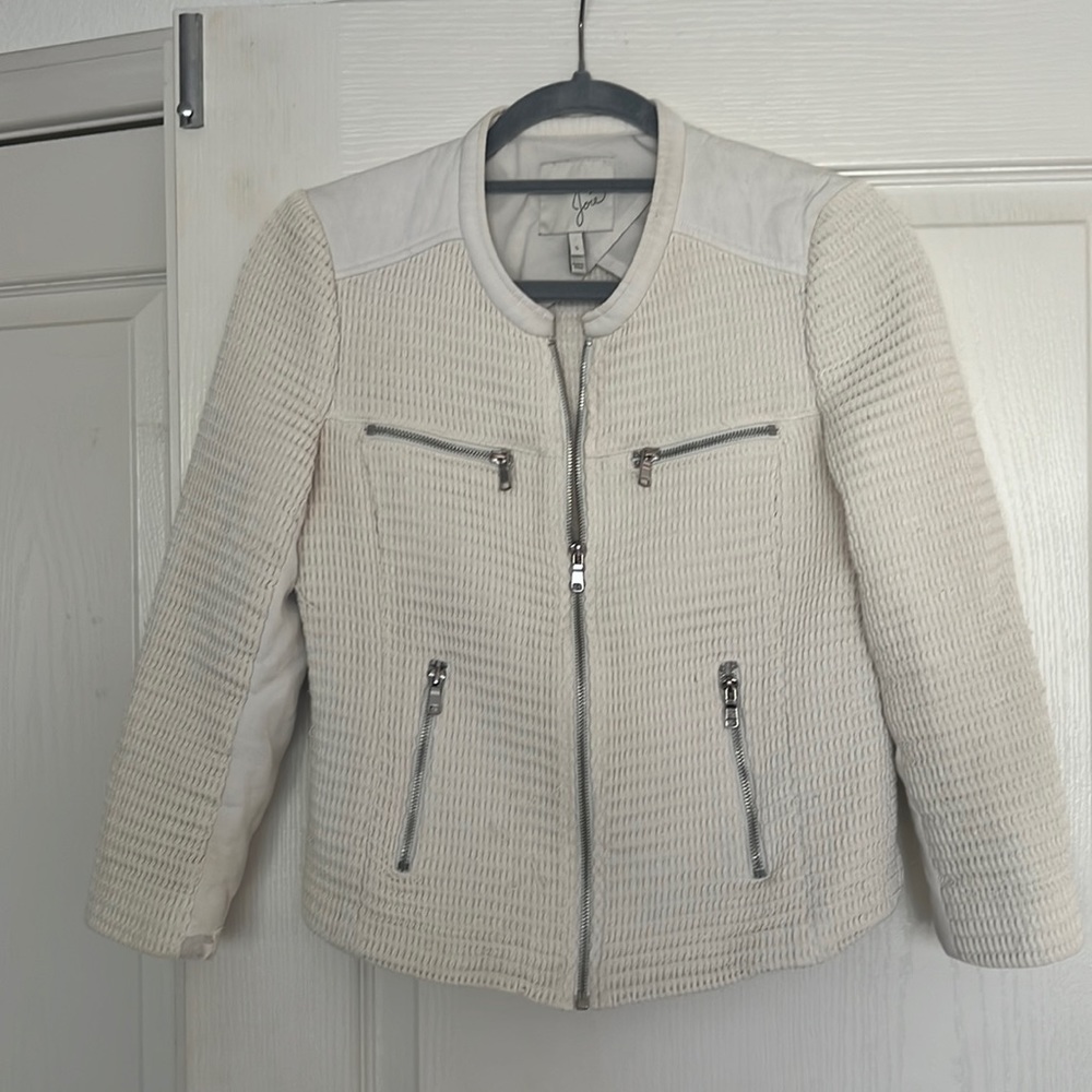 Joie structured blazer in a small